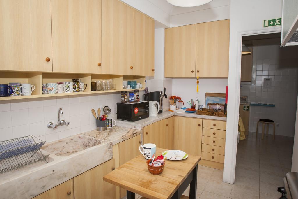Autentik Guest House Лиссабон Экстерьер фото